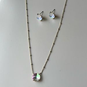 *PRICE DROP* Kendra Scott Jolie Earrings & Necklace Set in Gold/Dichroic Glass